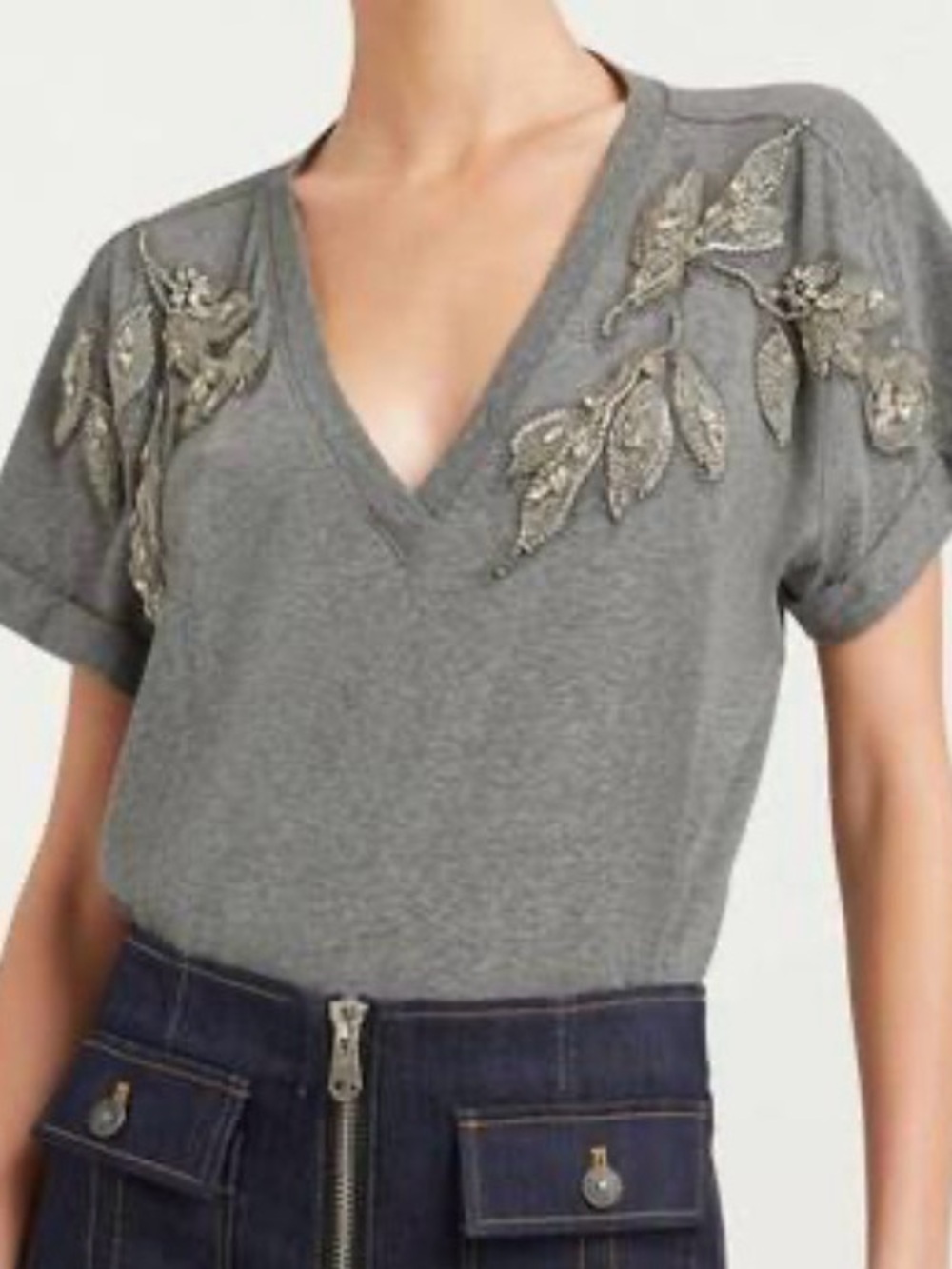 CINQ A SEPT BREE GRAY RHINESTONE EMBELLISHED V-NECK T-SHIRT SZ SMALL